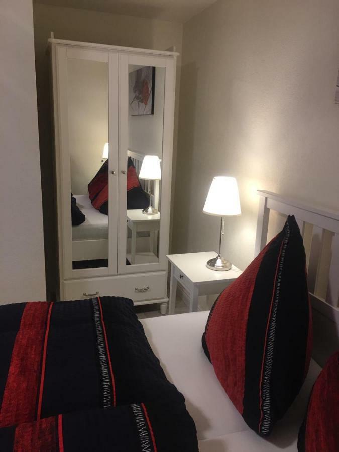 Aparthotel C'Est La Vie Saarlouis Buitenkant foto